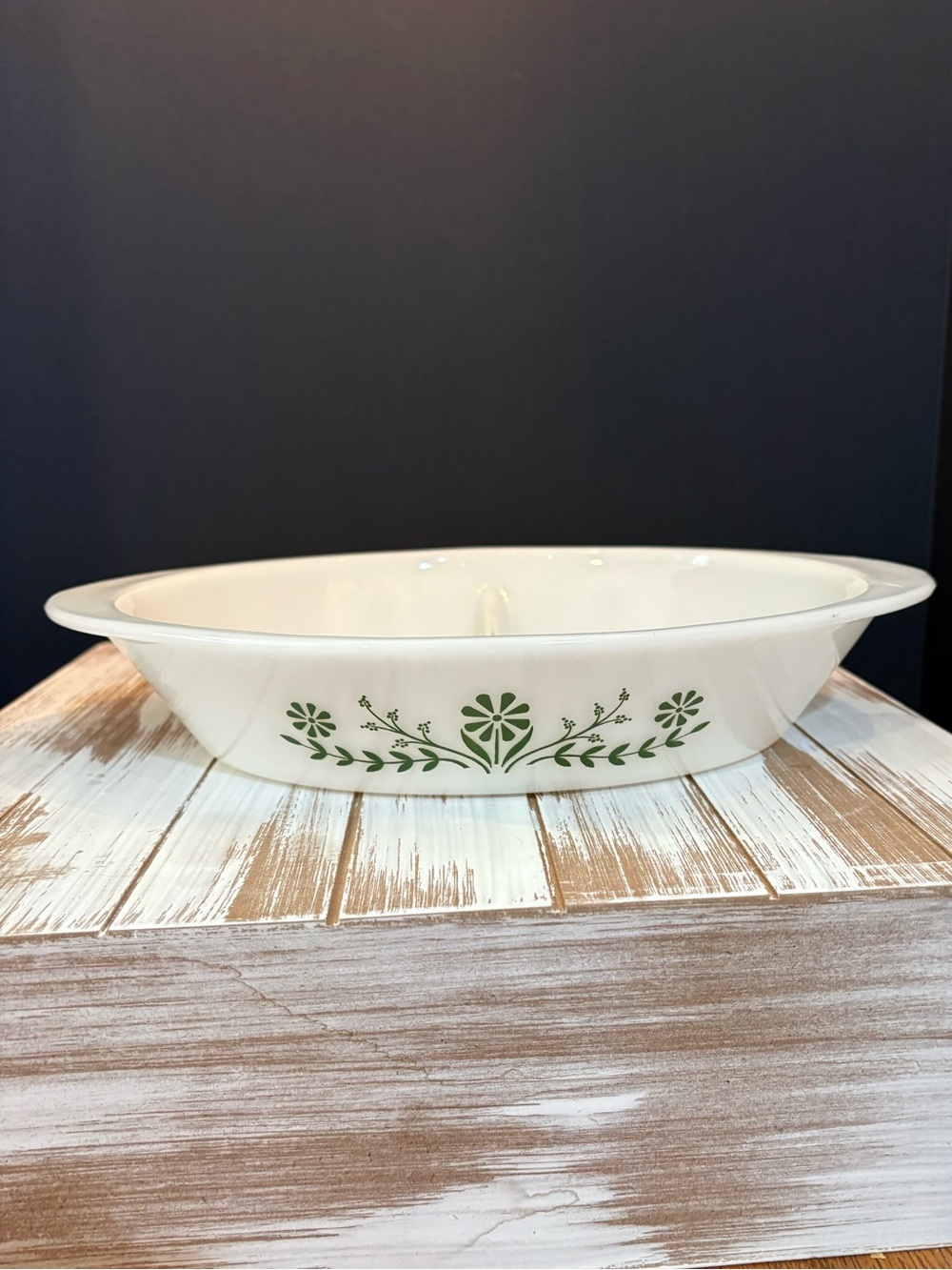 Glasbake divided crazy daisy oval casserole